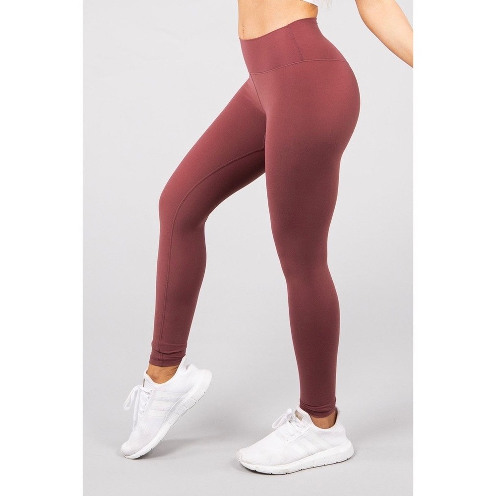 NWOT | BuffBunny Rosa Leggings | windsor wine | Medium